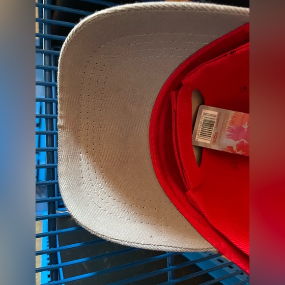 One Shot caps, - Picture 6 of 7